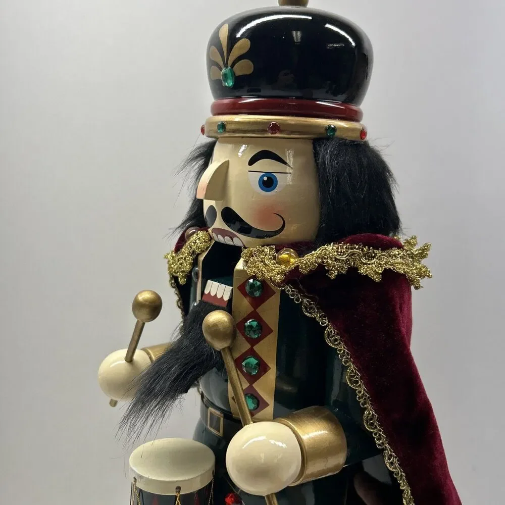 Bundle Of 2 Kirkland Signature Wooden 19” Nutcrackers With‎ Boxes